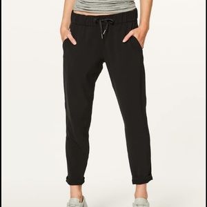 lululemon athletica Pants - Lulu NWT on the fly pant lululemon athletica Pants - Lulu NWT on the fly pant